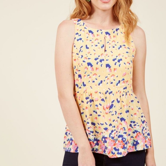 ModCloth yellow sleeveless top - Picture 1 of 4